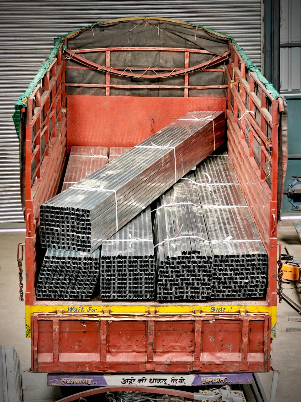 Truck Loading Photos